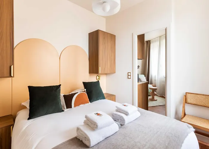 Port Royal - Jardin Du Luxembourg Paryż