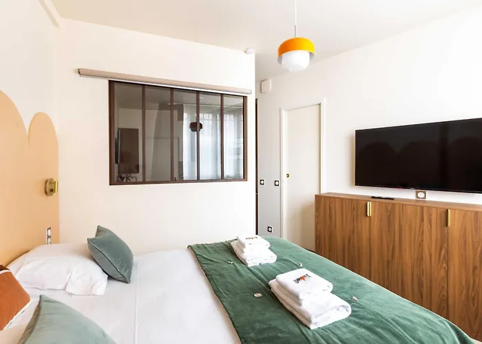 Port Royal - Jardin Du Luxembourg Paryż